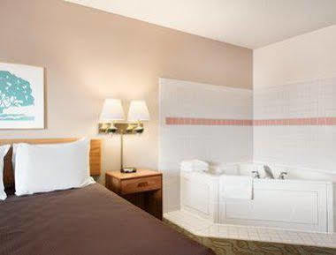 Super 8 By Wyndham Hotel Dodgeville